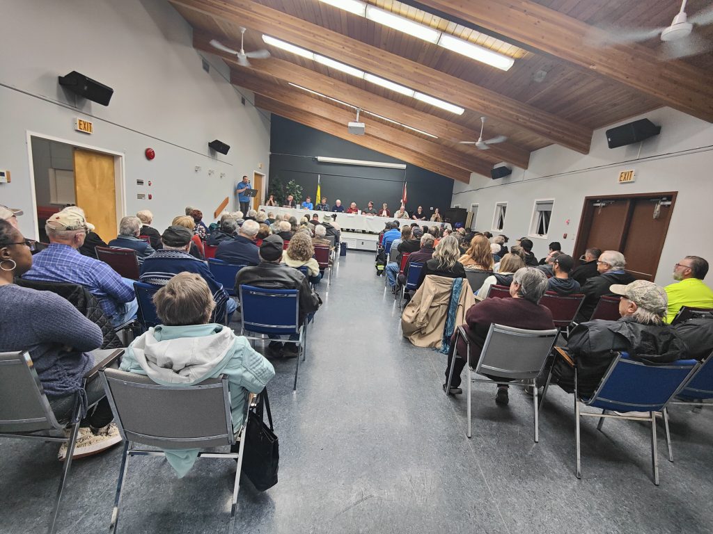 IMG20241022194904-1-1024x768 Élections municipales à Gravelbourg : Les candidats dévoilent leurs priorités