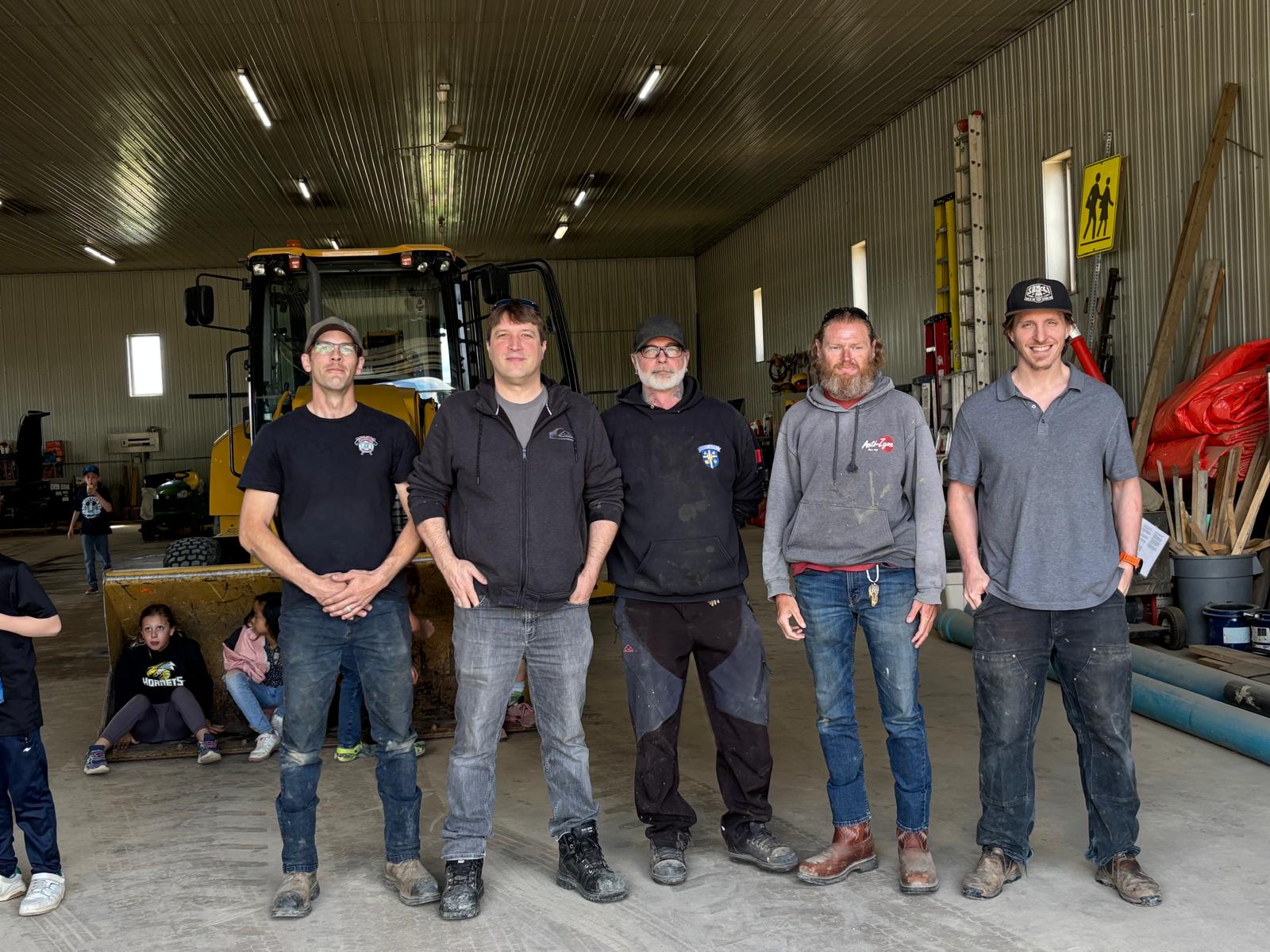 WhatsApp-Image-2025-05-22-at-15.45.14-4 Derrière les machines, des visages : rencontre avec le personnel municipal de Gravelbourg